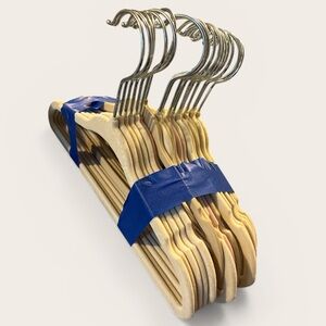 Set of 20 - baby hangers